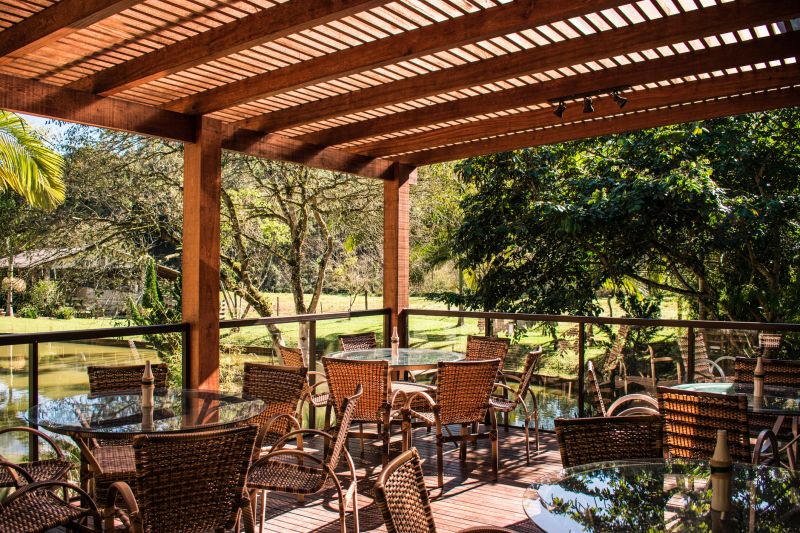 Arbor Installation in Conroe, TX