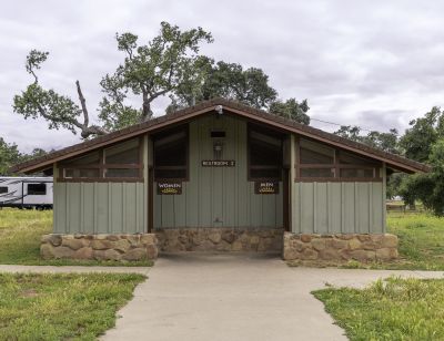 Shelter Installation in Conroe, TX